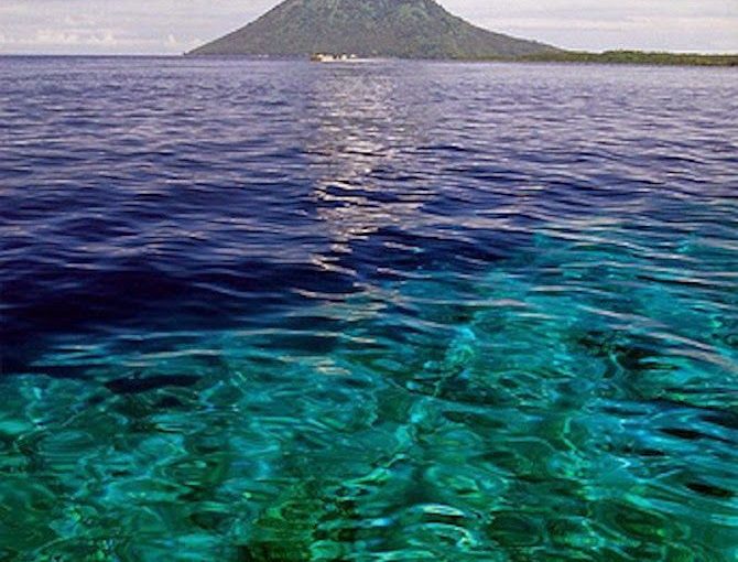 Diving in Bunaken National Park